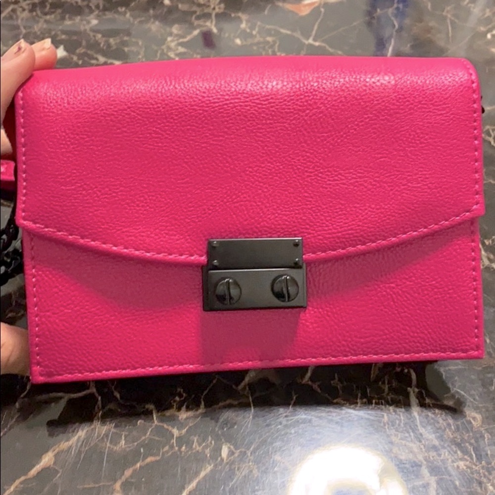 EXPRESS Hand bag . - Picture 4 of 4
